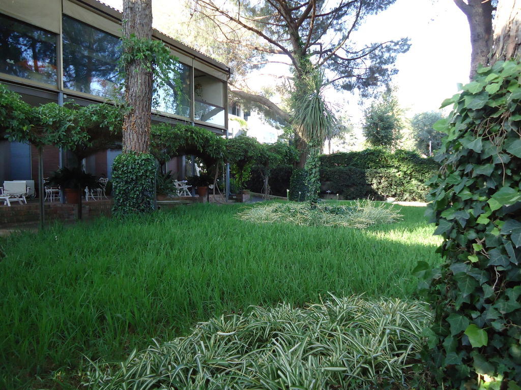 B&B Cottage Dei Consoli Sant'Agata Li Battiati Bagian luar foto